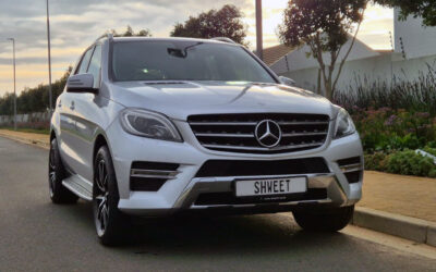 A luxury car mercedes benz